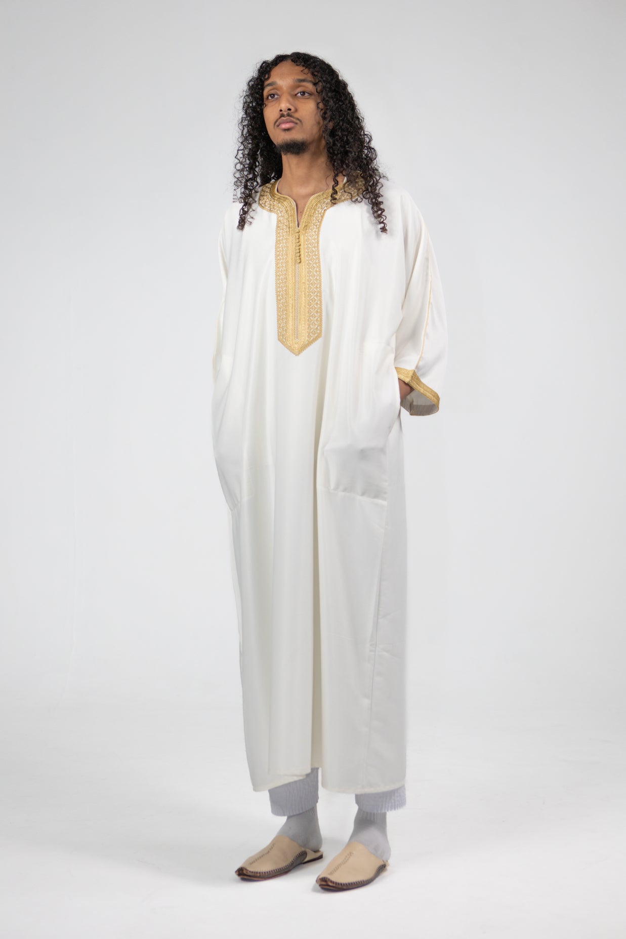 ROYAL WHITE GANDOURA